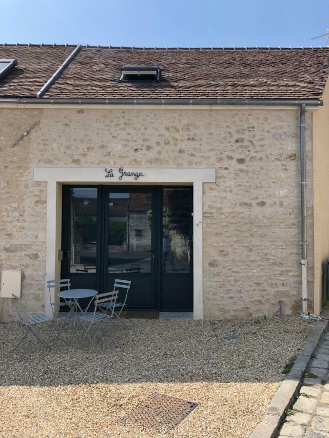 Vila La Grange Ury Exteriér fotografie